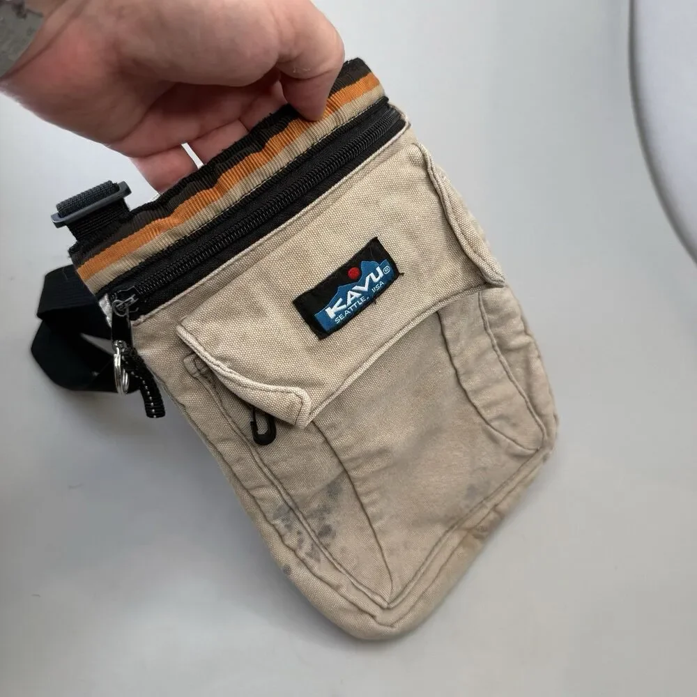 KAVU Brown Crossbody Purse Adjustable Shoulder Strap Casual Travel Bag GUC